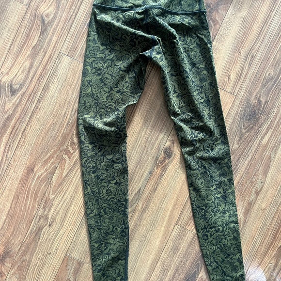 Pencil lace olive green wunder under - Picture 3 of 5